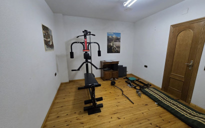 Resale - Villa -
Sax