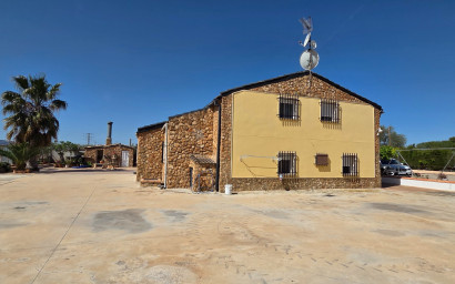 Resale - Villa -
Yecla