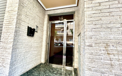 Herverkoop - Plat -
Torrevieja