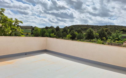 Resale - Commercial -
Almansa