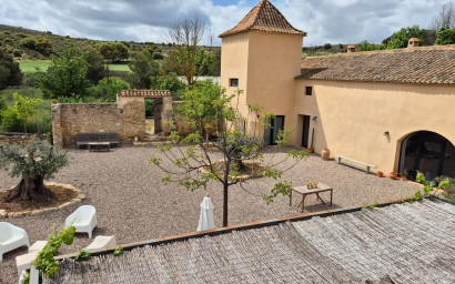 Resale - Commercial -
Almansa