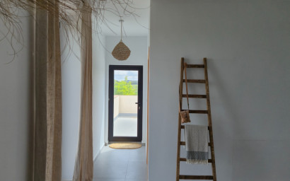 Resale - Commercial -
Almansa