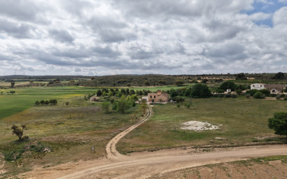 Resale - Commercial -
Almansa