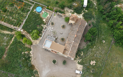Resale - Commercial -
Almansa
