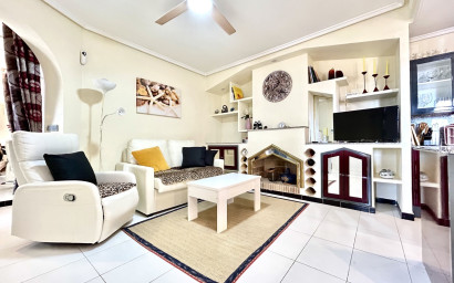 Resale - Apartment -
Torrevieja - Los Altos