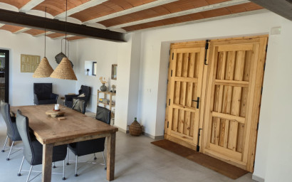 Resale - Commercial -
Almansa