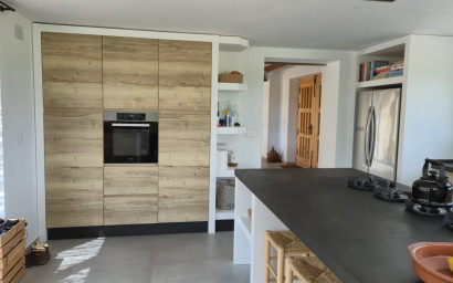 Resale - Commercial -
Almansa