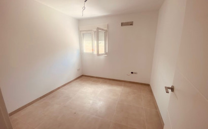Resale - Finca - Country Property -
Hondón de las Nieves - La Canalosa
