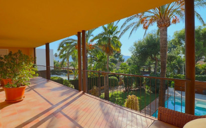 Revente - Villa -
Benidorm - Urbanizaciones