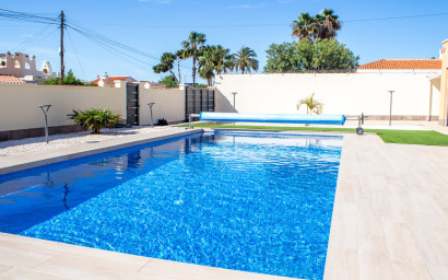 Revente - Villa -
Torrevieja - La Siesta