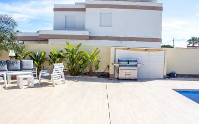 Revente - Villa -
Torrevieja - La Siesta