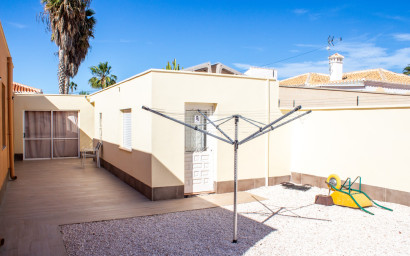 Revente - Villa -
Torrevieja - La Siesta