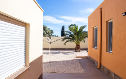 Revente - Villa -
Torrevieja - La Siesta