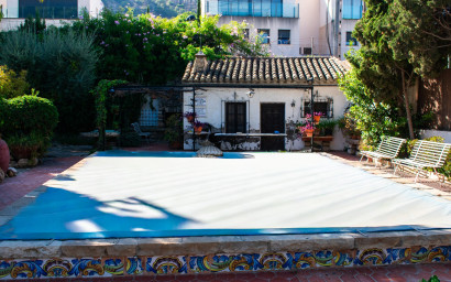 Revente - Villa -
Alicante - Albufereta