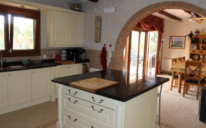 Revente - Maison de campagne -
Orihuela