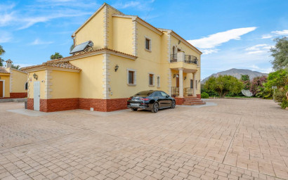 Revente - Maison de campagne -
Orihuela