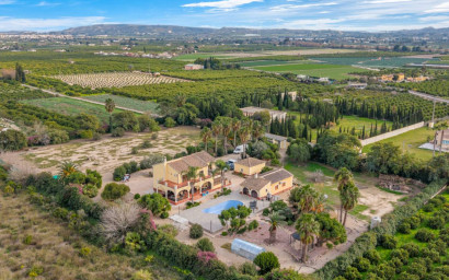 Revente - Maison de campagne -
Orihuela