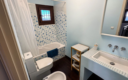 Resale - Villa -
Santa Pola - El Poble Llevanti