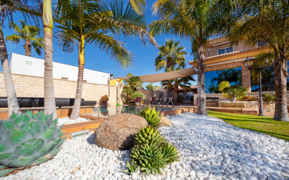Revente - Villa -
San Vicente del Raspeig - Los Girasoles