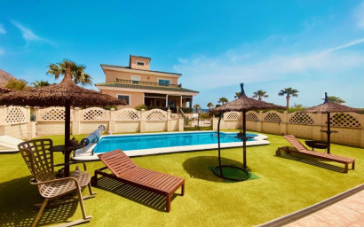 Revente - Villa -
Macisvenda - MACISVENDA