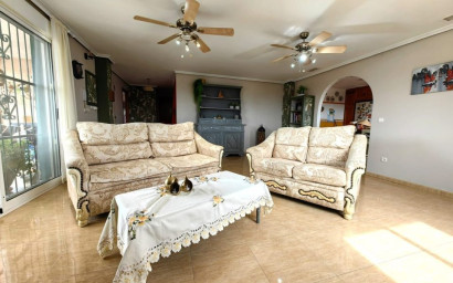 Revente - Villa -
Macisvenda - MACISVENDA
