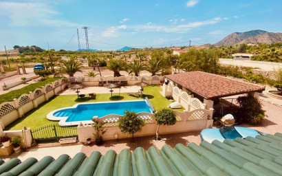 Revente - Villa -
Macisvenda - MACISVENDA
