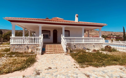 Revente - Villa -
Fortuna