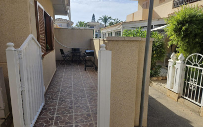 Resale - Bungalow -
Orihuela Costa - Playa Flamenca