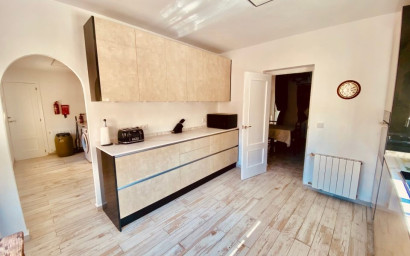 Revente - Villa -
El Canton