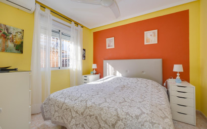 Revente - Maison mitoyenne -
Orihuela Costa - Los Dolses