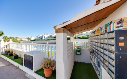 Revente - Maison mitoyenne -
Orihuela Costa - Los Dolses