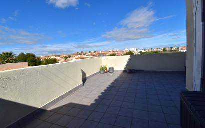 Herverkoop - Herenhuis -
Orihuela Costa - Playa Flamenca