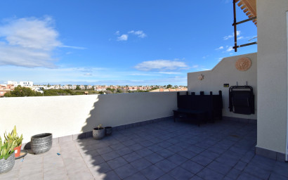 Herverkoop - Herenhuis -
Orihuela Costa - Playa Flamenca