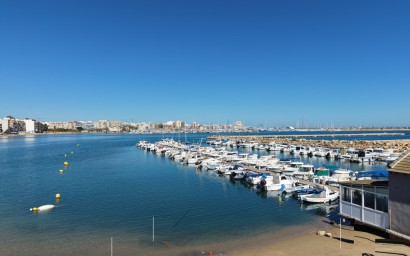 Resale - Townhouse -
Orihuela Costa - Playa Flamenca