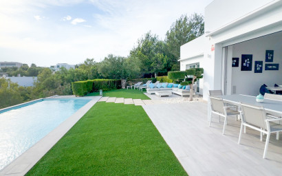 Herverkoop - Villa -
Las Colinas Golf Resort