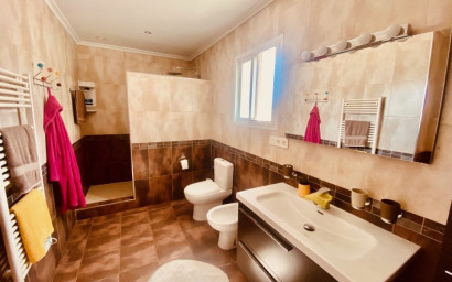 Revente - Villa -
Macisvenda - MACISVENDA