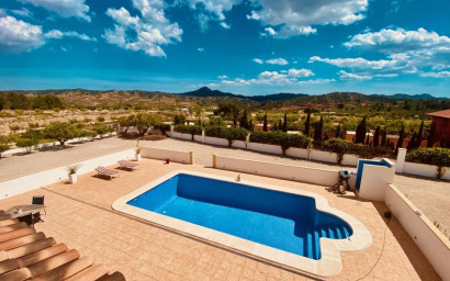 Revente - Villa -
Macisvenda - MACISVENDA