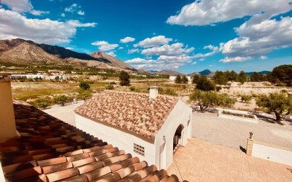 Revente - Villa -
Macisvenda - MACISVENDA