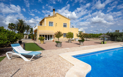 Revente - Villa -
Elche - La Hoya