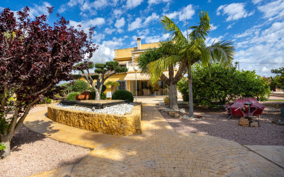 Revente - Villa -
Elche - La Hoya
