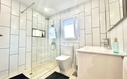 Revente - Villa -
Catral