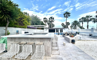 Revente - Villa -
Catral