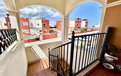 Herverkoop - Plat -
Torrevieja - Los Altos