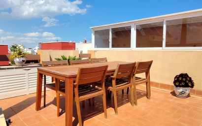 Herverkoop - Plat -
Torrevieja - Los Altos