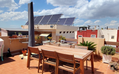Herverkoop - Plat -
Torrevieja - Los Altos