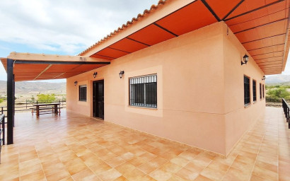Revente - Villa -
Abanilla