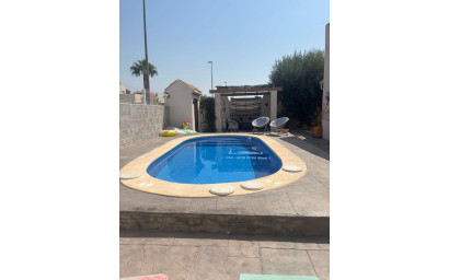 Revente - Villa -
Fortuna - Urbanizacion Las Kalendas
