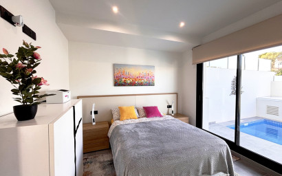 Revente - Villa -
Villamartín