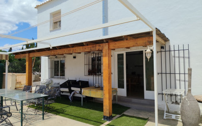 Revente - Villa -
Los Montesinos