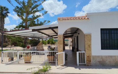 Revente - Villa -
Los Montesinos
